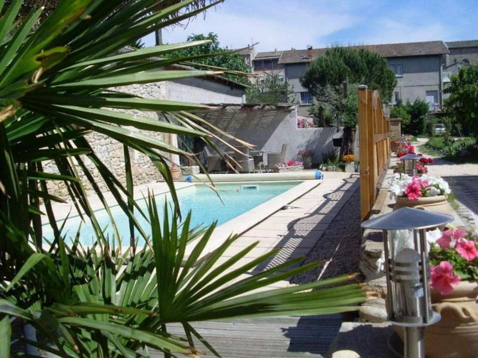 Chambre L'Orchidee Vallon-Pont-dʼArc Екстериор снимка